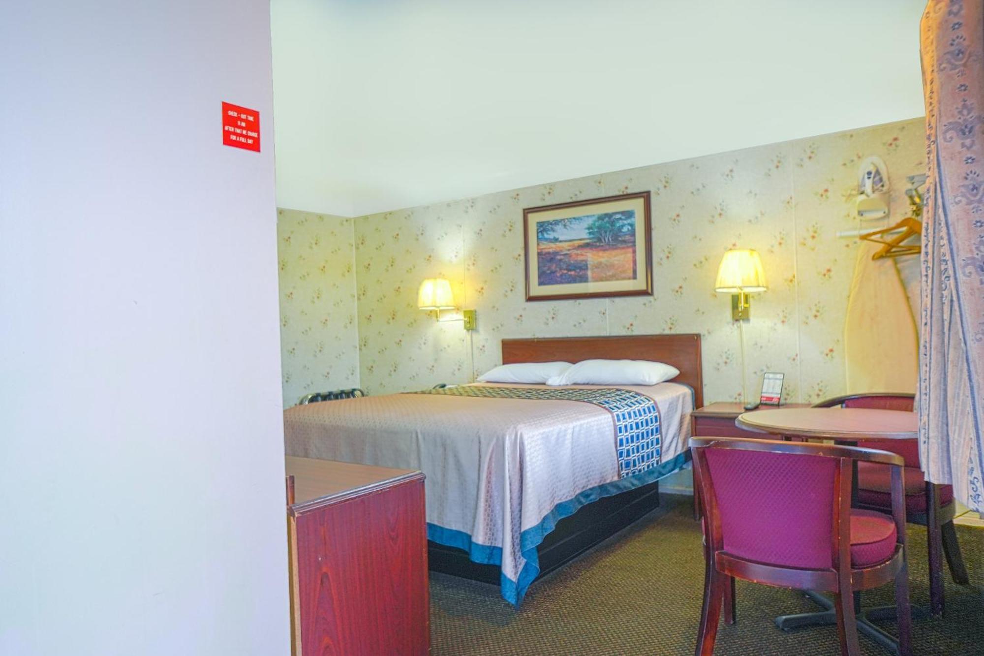 Bay Motel By Oyo Bay City Ngoại thất bức ảnh